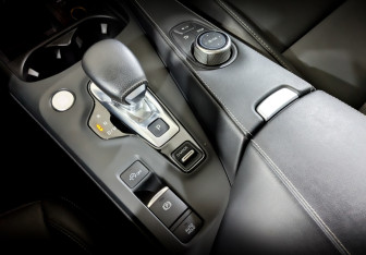Подержанный автомобиль Infiniti QX50 2022 года (26 фото)