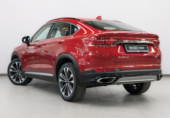 Подержанный автомобиль Geely Tugella 2022 года (7 фото)