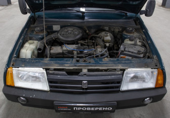 Подержанный автомобиль LADA (ВАЗ) 2109 Hatchback 2002 года (9 фото)