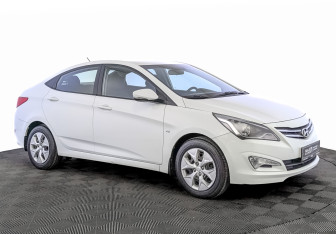 Подержанный автомобиль Hyundai Solaris Sedan 2014 года (3 фото)