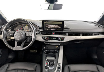 Подержанный автомобиль Audi A5 Convertible 2020 года (14 фото)