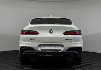Подержанный автомобиль BMW X4 2019 года (4 фото)
