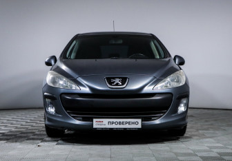 Подержанный автомобиль Peugeot 308 Hatchback 2011 года (2 фото)