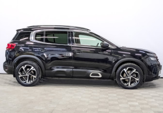 Подержанный автомобиль Citroen C5 Aircross 2021 года (4 фото)