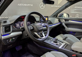 Подержанный автомобиль Audi Q5 2017 года (11 фото)