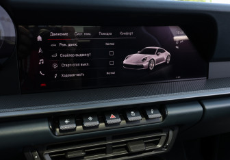 Подержанный автомобиль Porsche 911 Coupe 2021 года (20 фото)