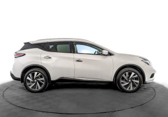 Подержанный автомобиль Nissan Murano Suv 2021 года (4 фото)