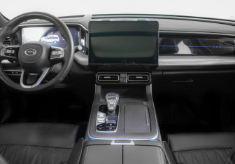 Подержанный автомобиль GAC GS8 2023 года (12 фото)