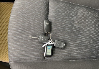 Подержанный автомобиль Opel Astra Hatchback 2014 года (15 фото)