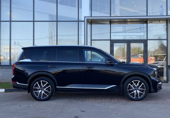 Подержанный автомобиль GAC GS8 2023 года (4 фото)