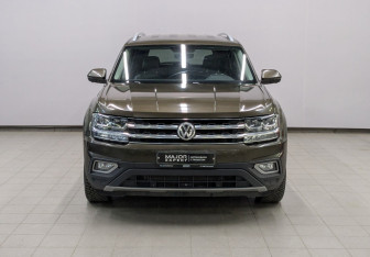 Подержанный автомобиль Volkswagen Teramont 2019 года (29 фото)