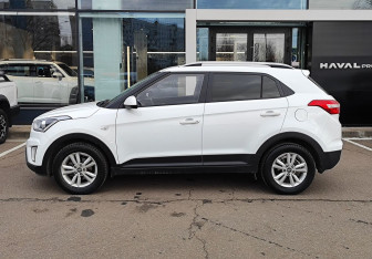 Подержанный автомобиль Hyundai Creta 2017 года (8 фото)