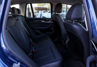 Подержанный автомобиль BMW X3 2019 года (11 фото)
