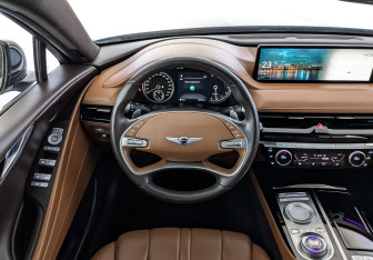 Подержанный автомобиль Genesis G80 2021 года (22 фото)