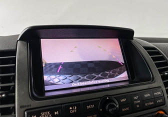 Подержанный автомобиль Nissan Pathfinder 2007 года (20 фото)