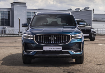 Подержанный автомобиль Geely Monjaro 2023 года (2 фото)