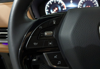 Подержанный автомобиль Changan CS95 2024 года (22 фото)