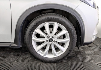 Подержанный автомобиль Infiniti QX50 2018 года (18 фото)