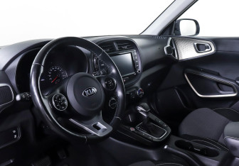 Подержанный автомобиль Kia Soul 2020 года (12 фото)