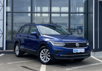 Подержанный автомобиль Volkswagen Tiguan 2021 года (3 фото)
