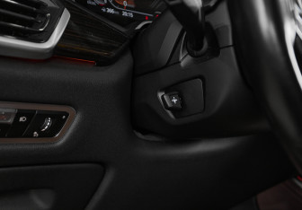Подержанный автомобиль BMW X5 2021 года (11 фото)