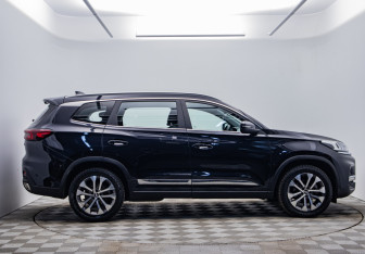 Подержанный автомобиль Chery Tiggo 8 2020 года (4 фото)