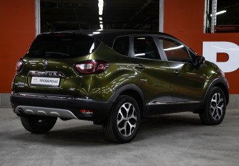 Подержанный автомобиль Renault Kaptur 2017 года (5 фото)