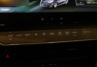 Новый Toyota Camry Sedan 2025 (16 фото)