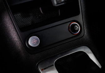 Подержанный автомобиль Volkswagen Tiguan 2016 года (17 фото)