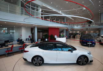 Новый Toyota Camry Sedan 2025 (8 фото)