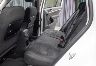 Подержанный автомобиль Volkswagen Tiguan 2015 года (12 фото)