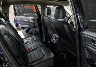 Подержанный автомобиль Volkswagen Teramont 2018 года (13 фото)