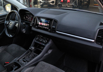 Подержанный автомобиль Skoda Karoq 2020 года (7 фото)