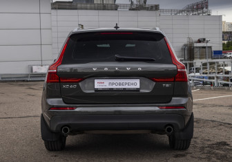 Подержанный автомобиль Volvo XC60 2018 года (6 фото)