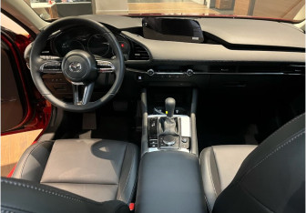 Новый Mazda 3 Sedan 2025 (11 фото)