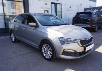 Подержанный автомобиль Skoda Rapid Liftback 2020 года (3 фото)