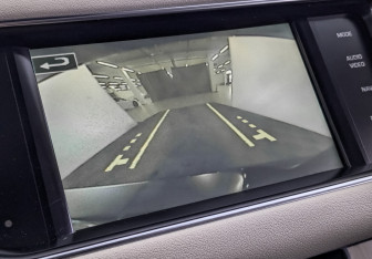 Подержанный автомобиль Land Rover Range Rover Sport 2014 года (27 фото)