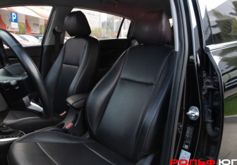Подержанный автомобиль Kia Rio Hatchback 2020 года (15 фото)