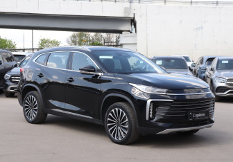 Подержанный автомобиль Exeed TXL 2024 года (3 фото)