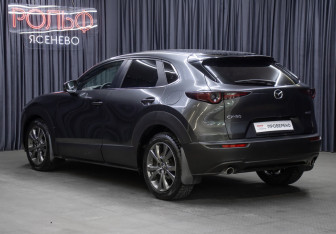 Подержанный автомобиль Mazda CX-30 2021 года (7 фото)