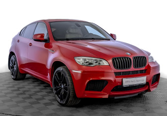 Подержанный автомобиль BMW X6 M 2011 года (3 фото)