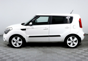Подержанный автомобиль Kia Soul 2012 года (3 фото)