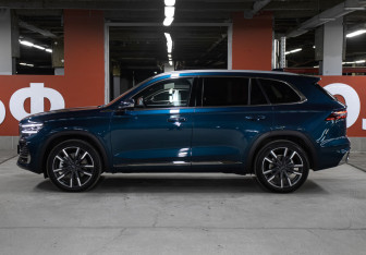 Подержанный автомобиль Geely Monjaro 2023 года (8 фото)