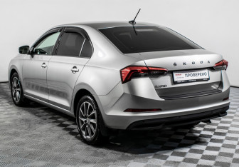 Подержанный автомобиль Skoda Rapid Liftback 2020 года (7 фото)
