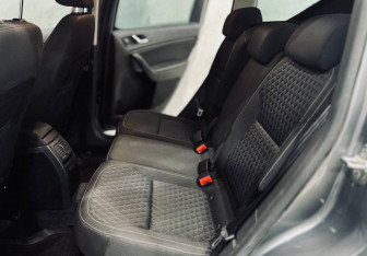 Подержанный автомобиль Skoda Yeti 2016 года (17 фото)