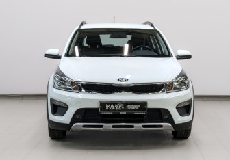 Подержанный автомобиль Kia Rio Hatchback 2018 года (2 фото)