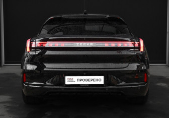 Подержанный автомобиль Zeekr 001 2023 года (6 фото)