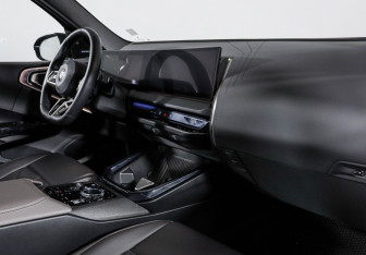Подержанный автомобиль BMW X3 2025 года (9 фото)