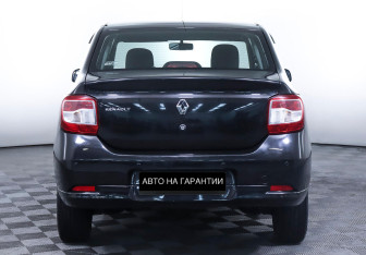 Подержанный автомобиль Renault Logan Sedan 2018 года (6 фото)