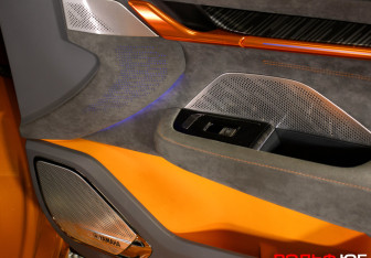 Подержанный автомобиль Zeekr 001 2023 года (32 фото)